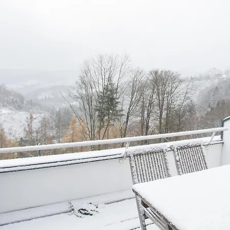 Apartment Welcome In - 'tremonia', Gegenüber Der Piste Mit Balkon