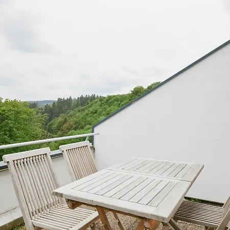 Welcome In - 'tremonia', Tegenover De Piste Met Balkon Apartment *