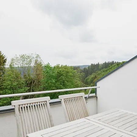 Welcome In - 'tremonia', Tegenover De Piste Met Balkon *