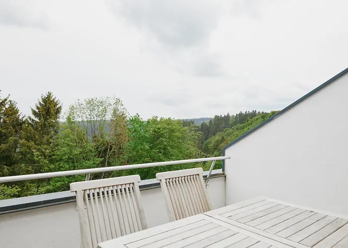 Welcome In - 'tremonia', Tegenover De Piste Met Balkon *